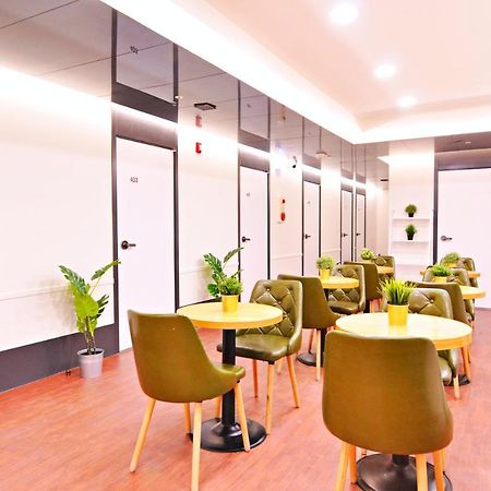 Oyo Hostel Myeongdong 3 Сеул Экстерьер фото