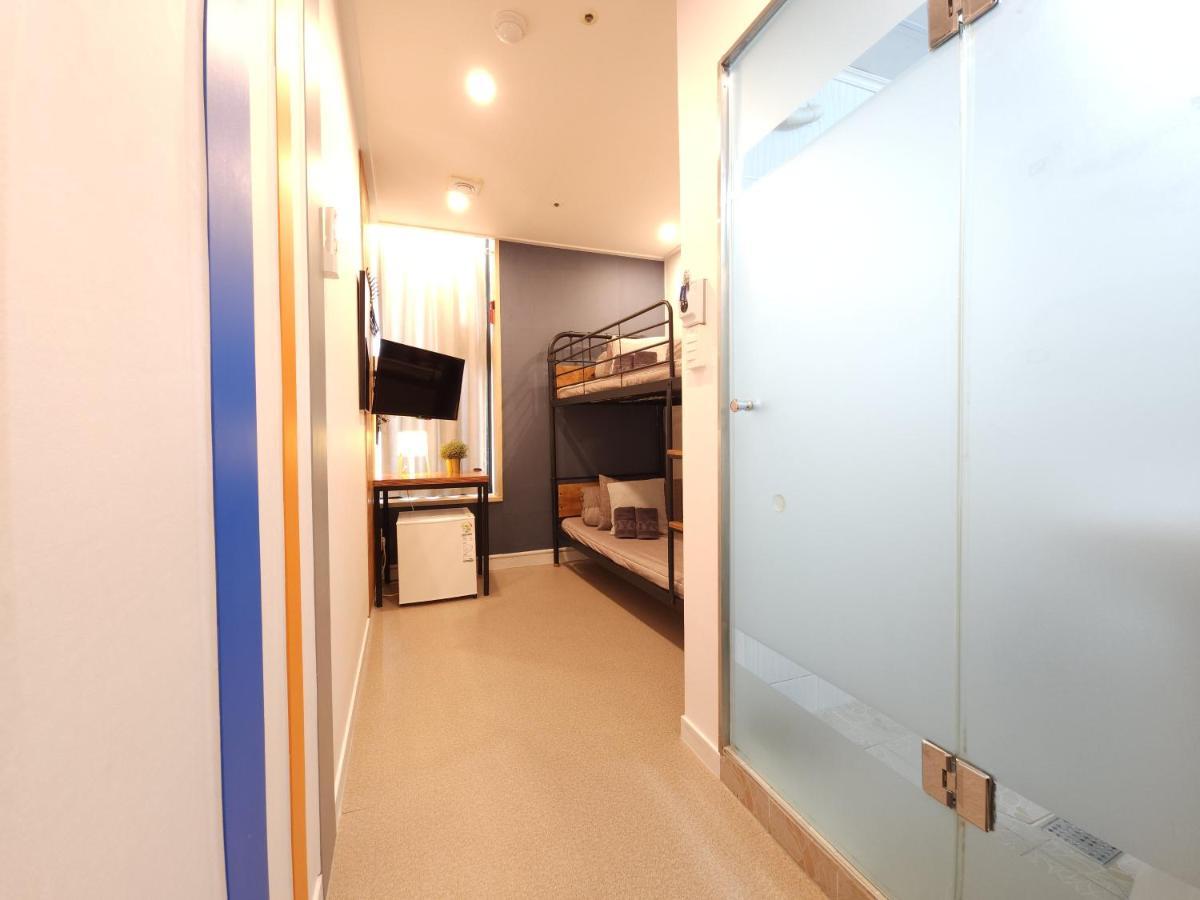 Oyo Hostel Myeongdong 3 Сеул Экстерьер фото