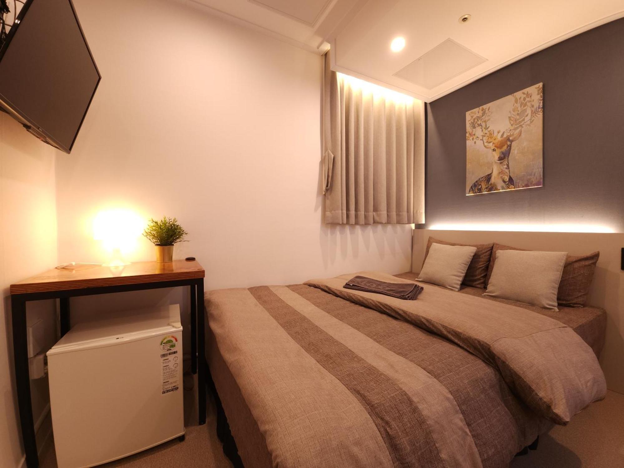 Oyo Hostel Myeongdong 3 Сеул Номер фото